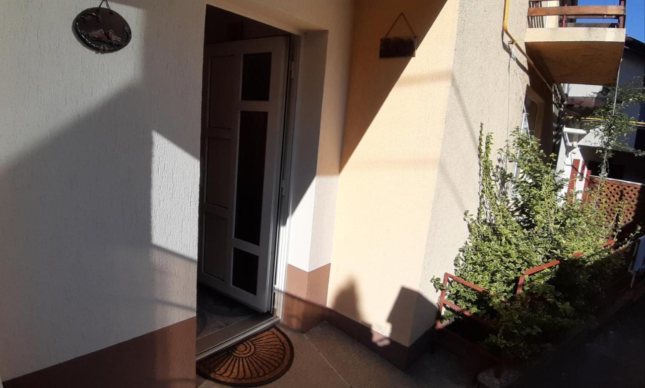 Casa Ultracentral Suceava Villa ภายนอก รูปภาพ