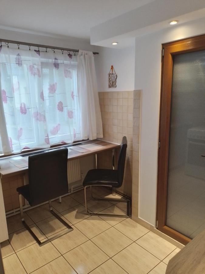 Casa Ultracentral Suceava Villa ภายนอก รูปภาพ